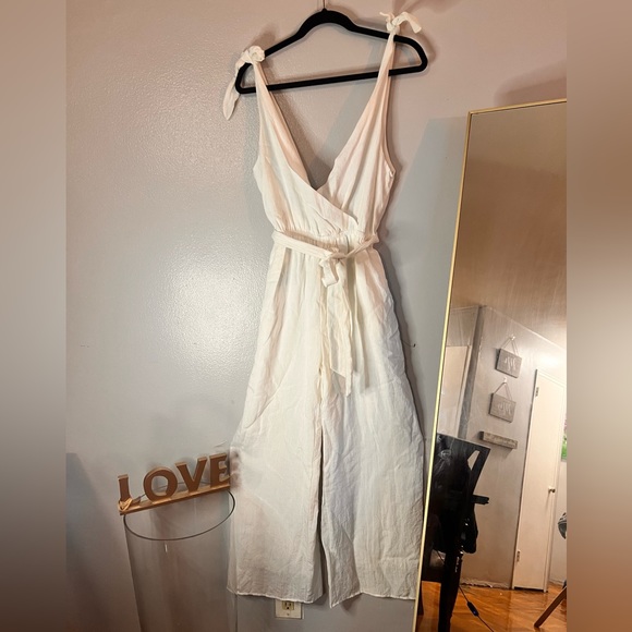 Lulus Pants - Lulus jumpsuit new